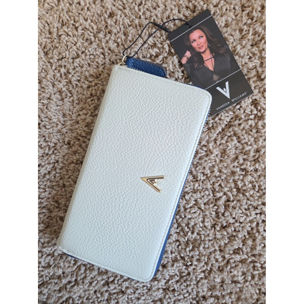 NWT Vanessa Williams Bone & Navy Blue Zip-Around Wallet - Polka Dot Interior